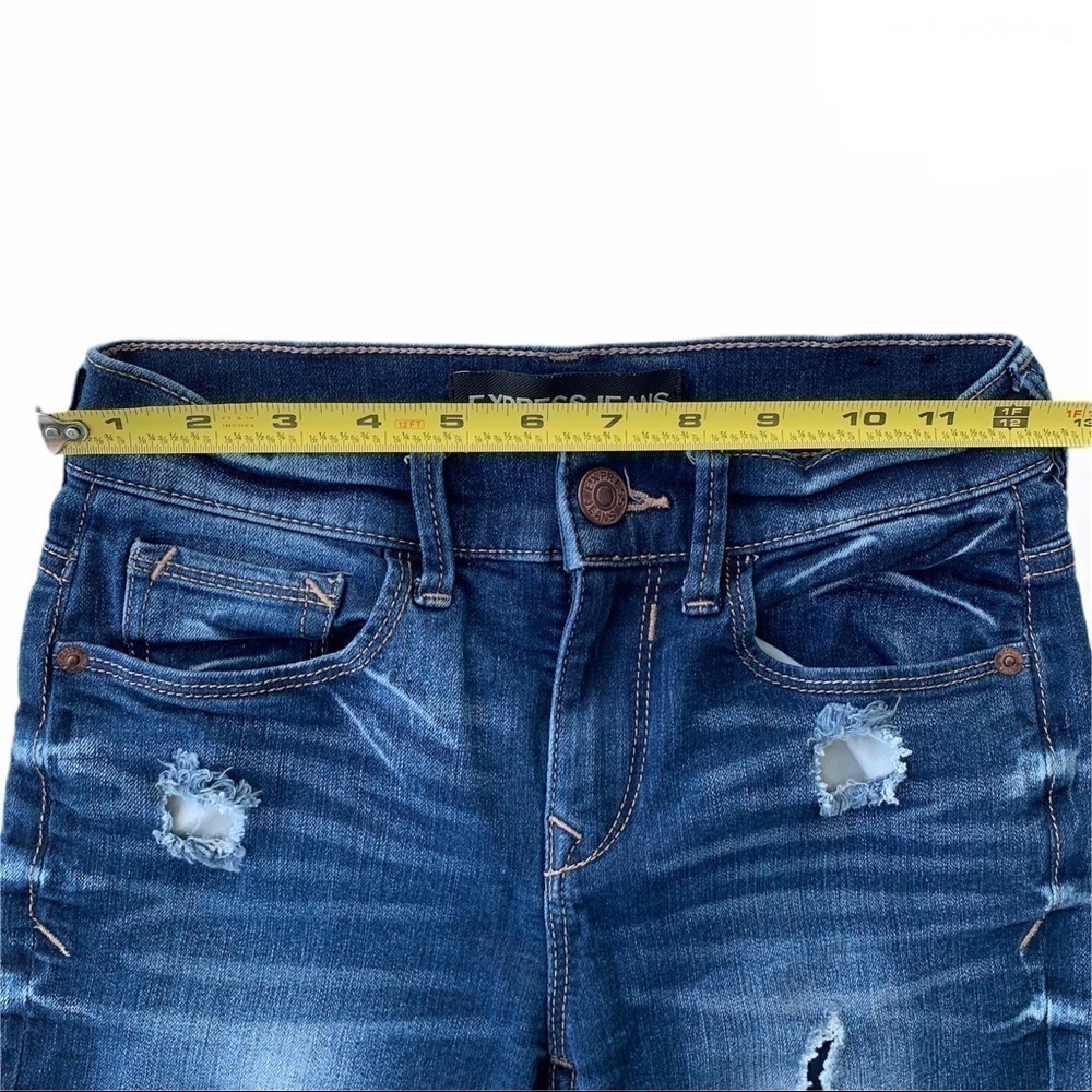 EXPRESS Trendy Distressed Bermuda Shorts Sz 00 - Picture 10 of 14